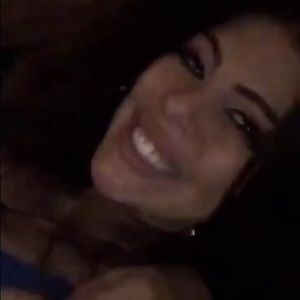 Meet your Posher, Noemi